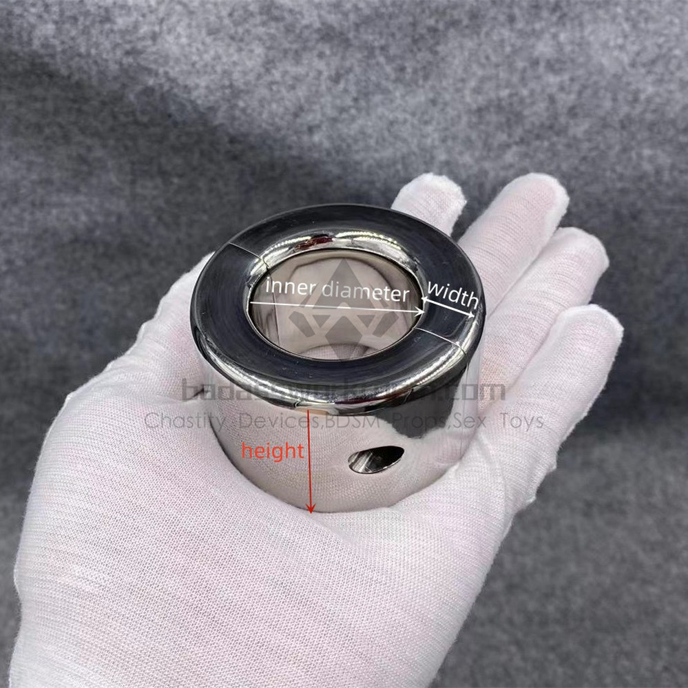 Screw Closed Ring Scrotum Stretcher